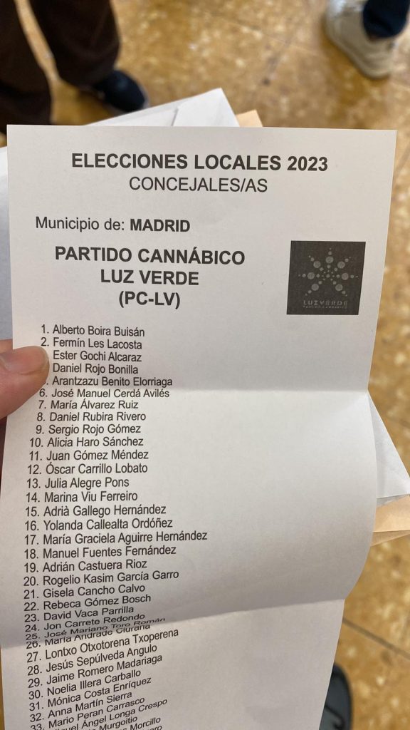 Cédula de votação do partido Luz Verde para as eleições em Madrid