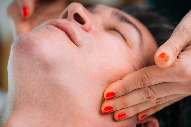 disfunção temporomandibular e dor orofacial massagem