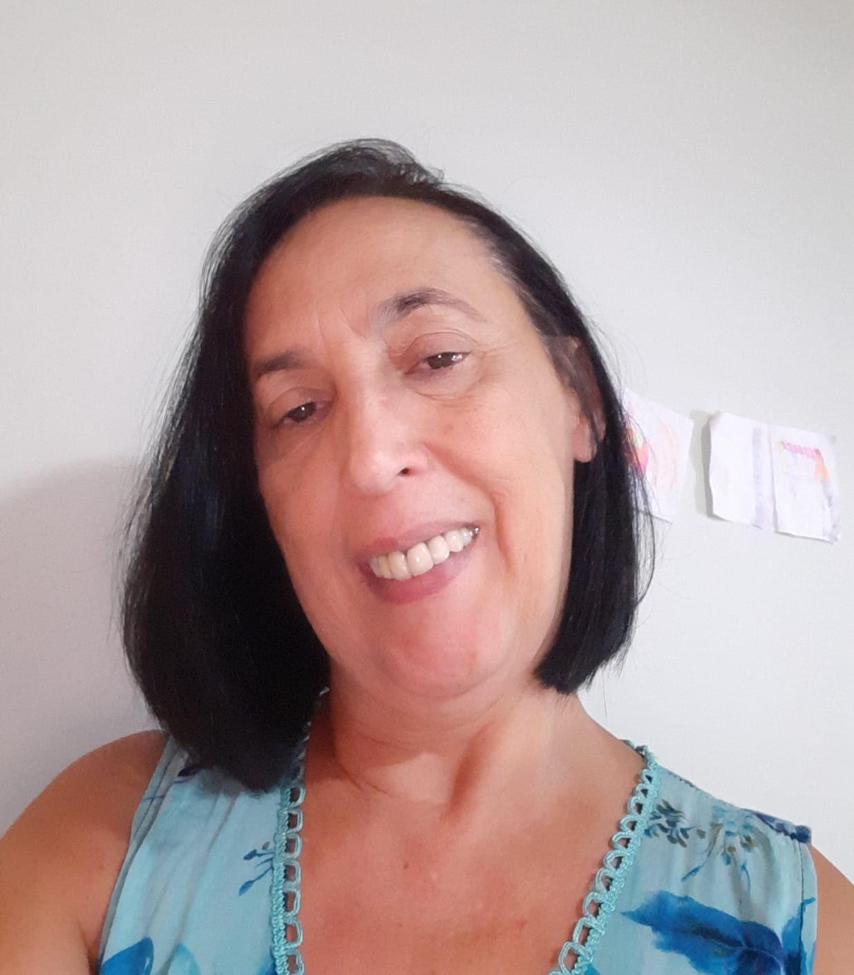 Angela Maria Teixeira toma óleo da Cannabis para tratar dores