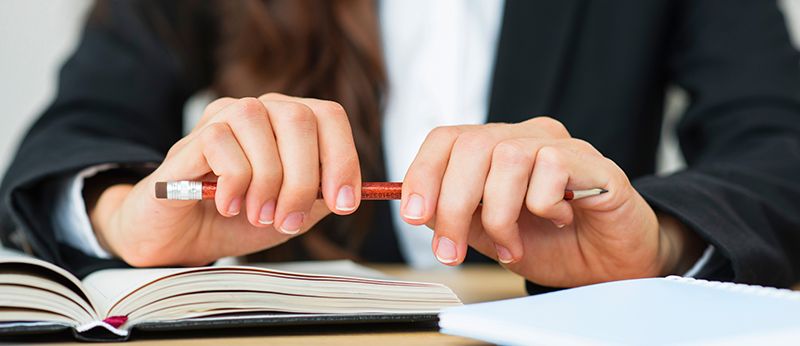 O papel do Conselho Federal de Biomedicina na prescrição de fitoterápicos à base de Canabidiol