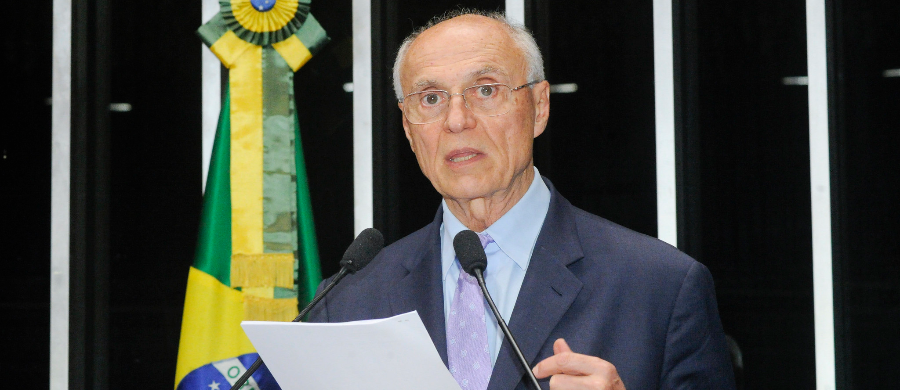 Suplicy cobra regulamentação da Cannabis no Ministério da Saúde