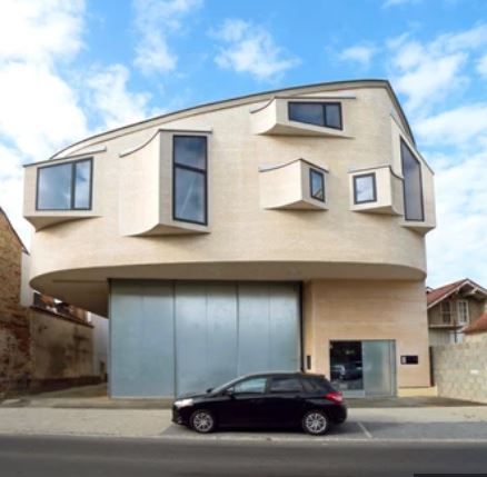 Foto: Hemp Eco Systems - casa construída com a fibra da Cannabis