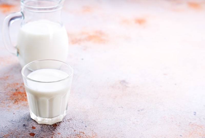 leite de canhamo copo