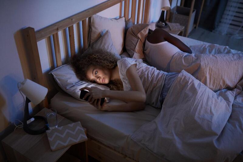 cbd insonia casal deitado