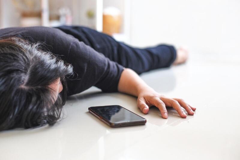 epilepsia refrataria mulher deitada