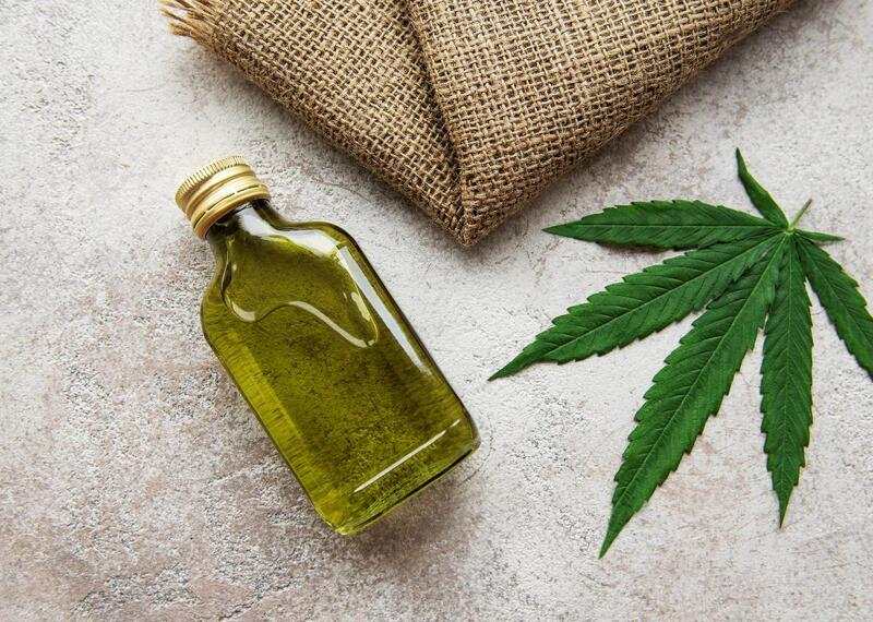 oleo de cannabis vidro