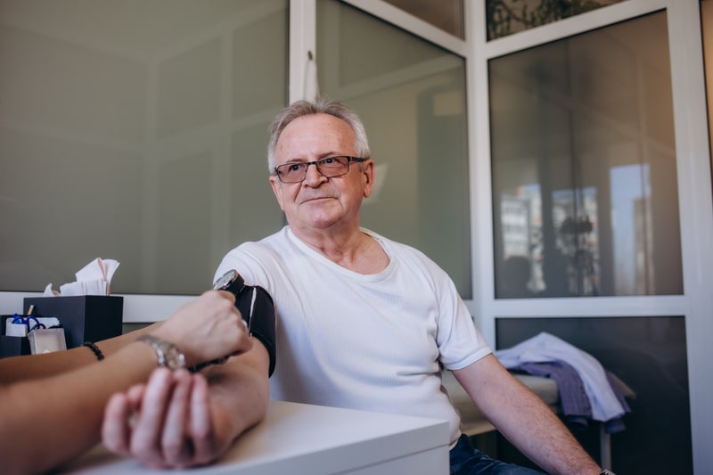 pressao arterial baixa idoso