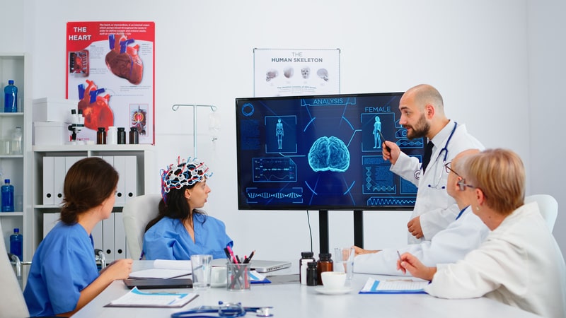 quando consultar um neurocirurgiao equipe medica