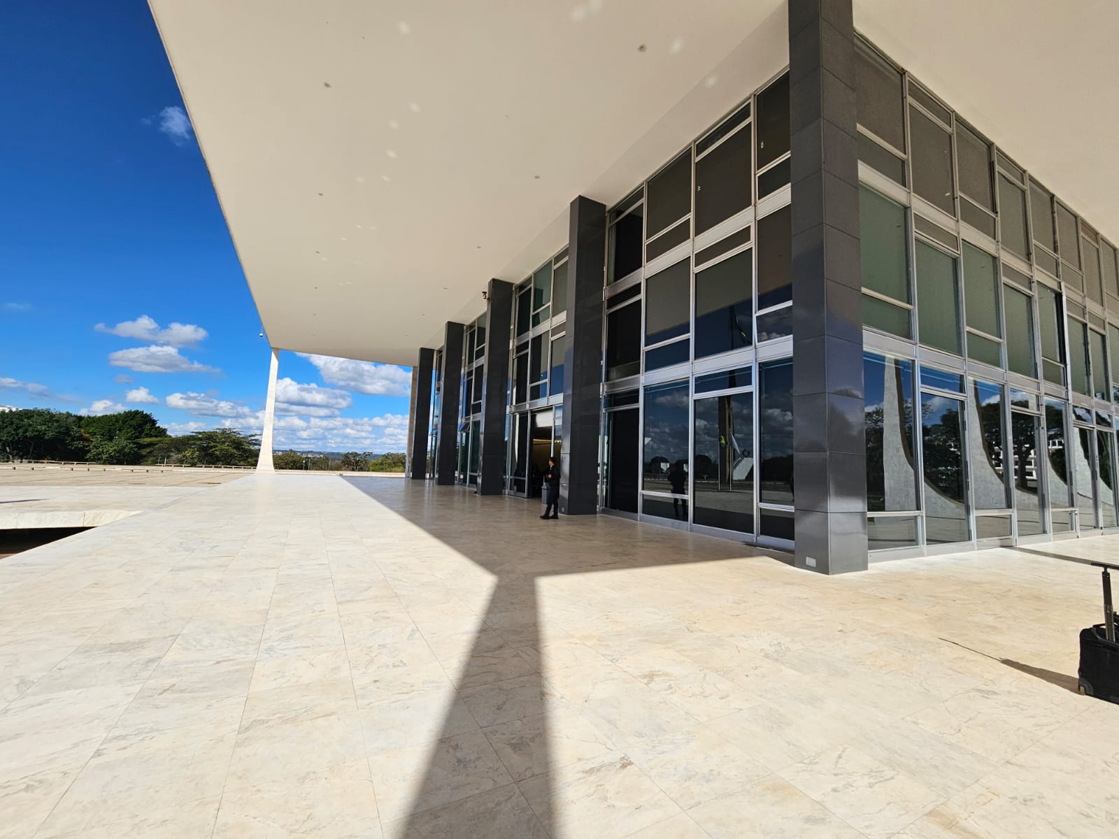 STF adia julgamento sobre descriminalização de porte de drogas