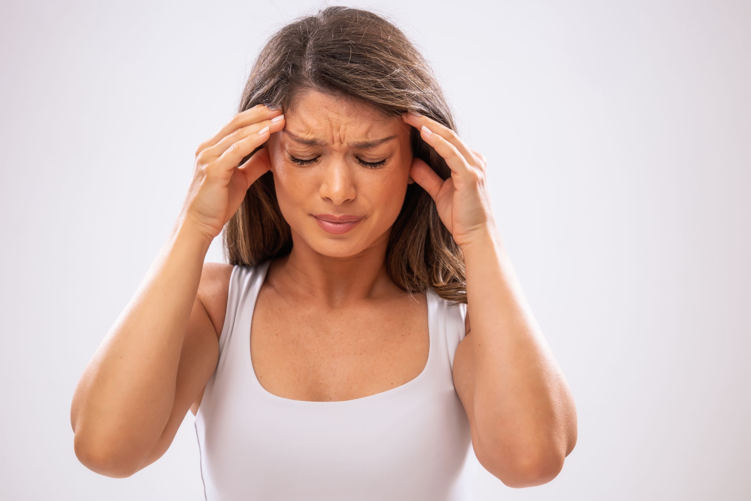 CBD e THC: esperança no tratamento da enxaqueca com aura