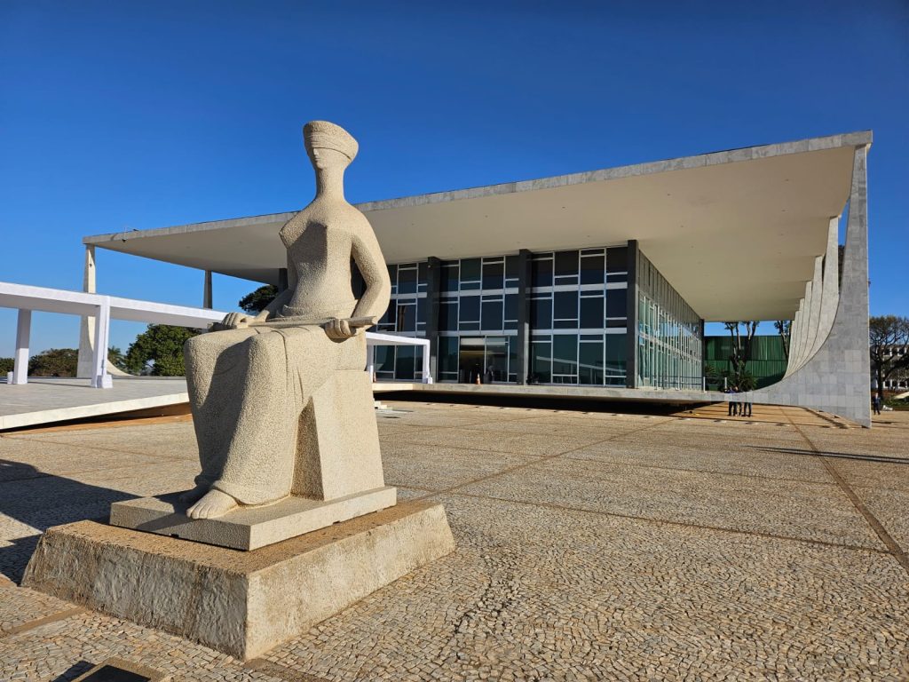 De que forma a descriminalização da maconha impacta na vida do paciente da Cannabis