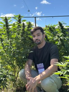 Bismarck Rezende é farmacêutico e doutorando em Fisiopatologia Clínica e Experimental