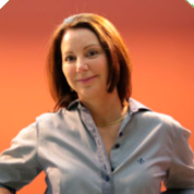 ⁠Dra. Cíntia Sayd