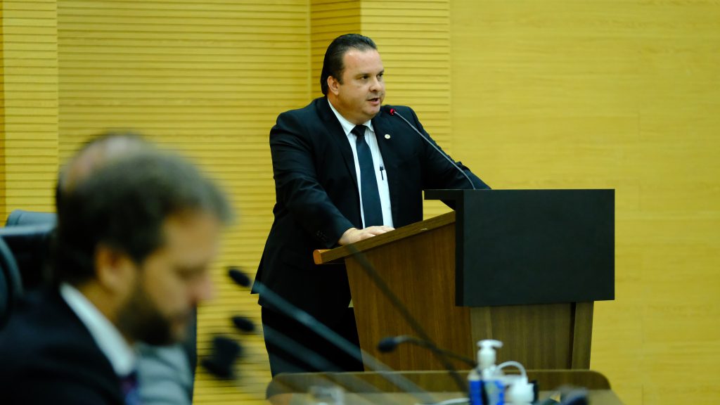 Deputado Luís do Hospital apresentou PL de distribuição de Cannabis para uso medicinal pelo SUS na Alero