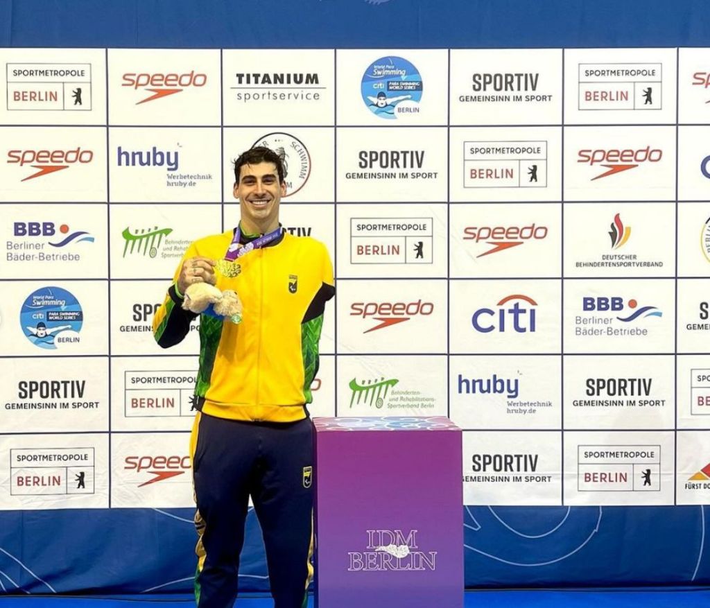 Talisson Glock premiado no World Series de Berlim de natação