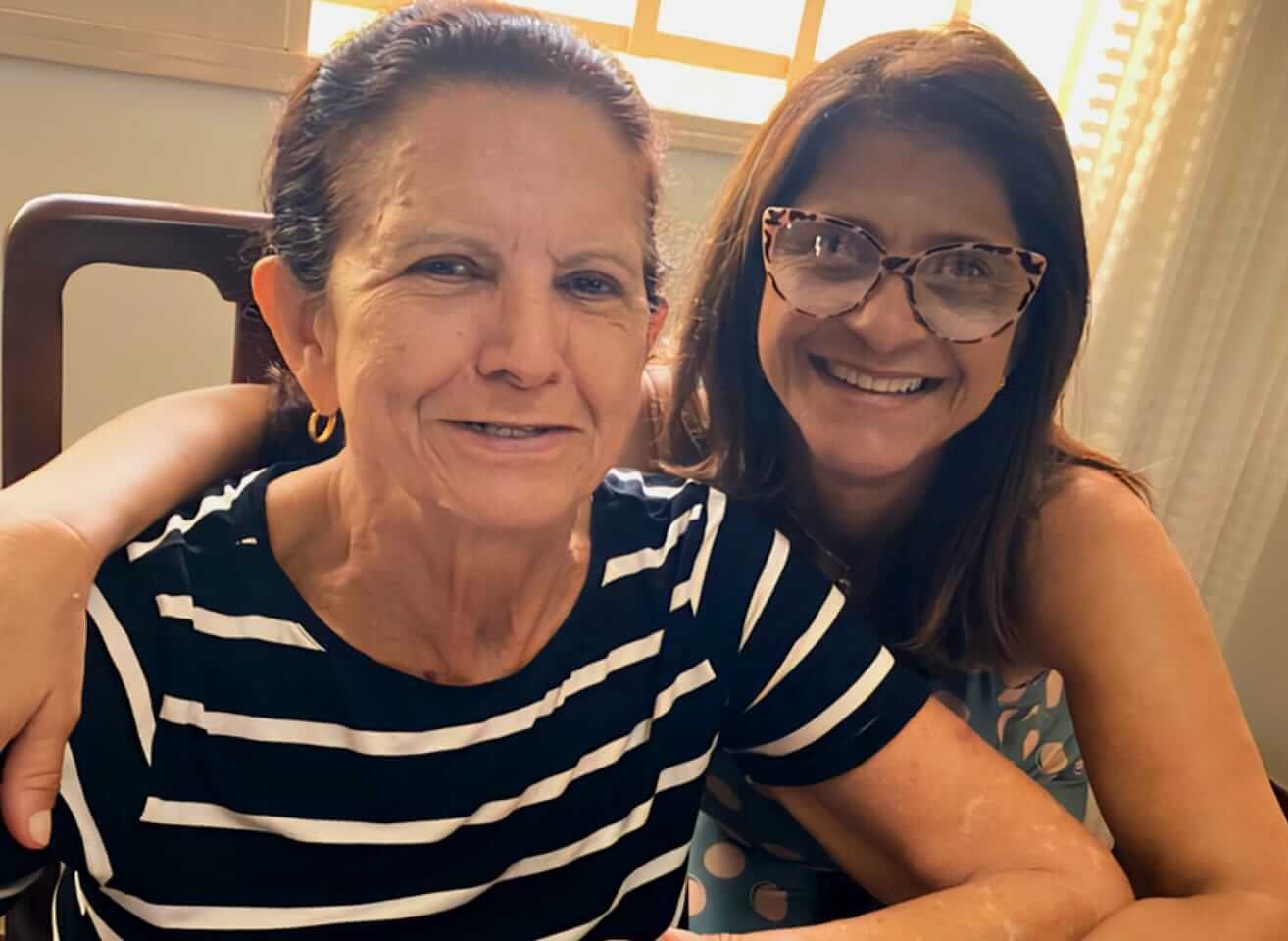 Mirna e sua mãe Iraci