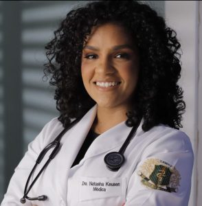 Dra Natasha Kauser, médica psiquiatrica