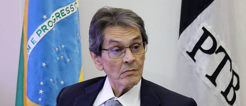 roberto jefferson quer expulsar deputado do PTB por seu apoio a Cannabis medicinal